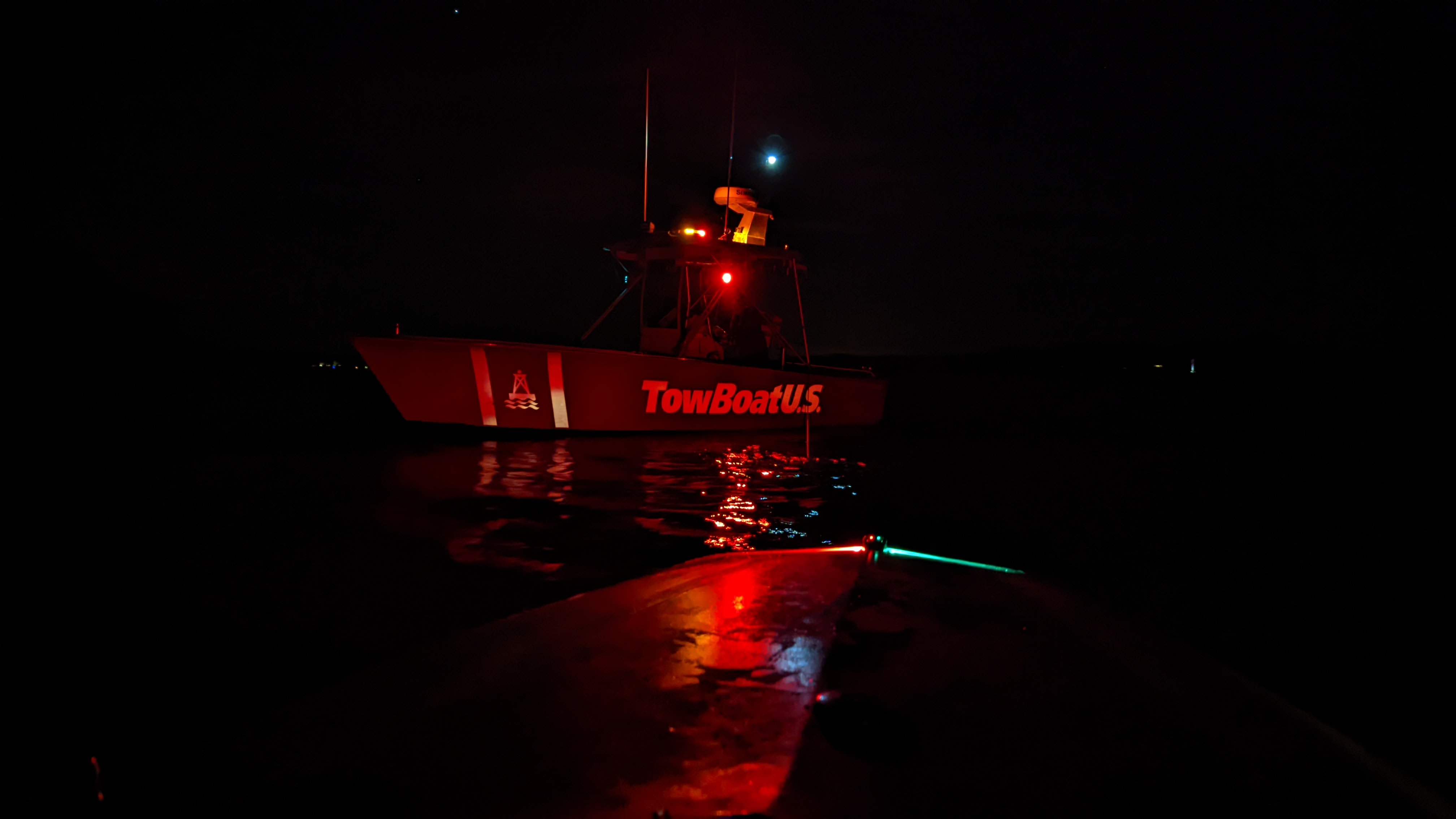 TowBoatUS Arriving After the Motor Lost Propulsion